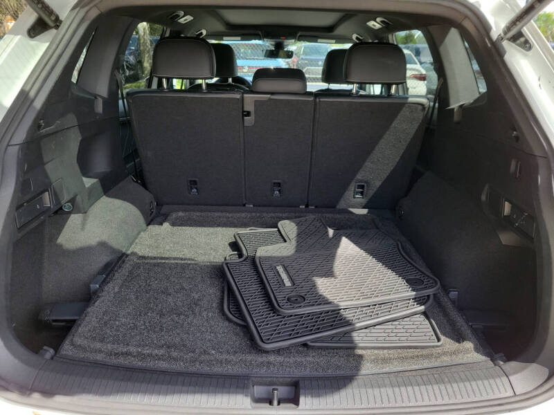 2022 Volkswagen Tiguan SEL R-Line 4Motion