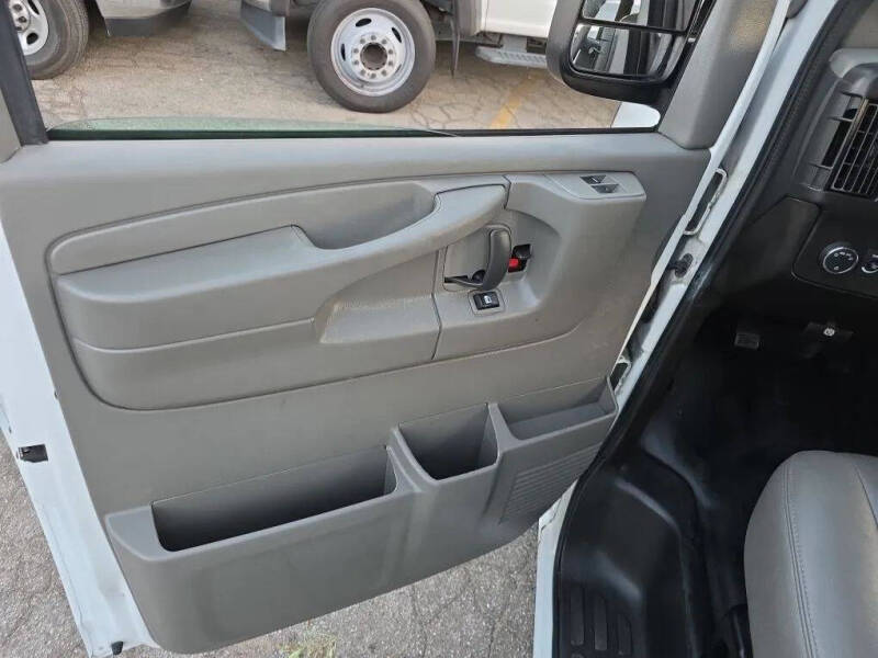 2014 Chevrolet Express 2500