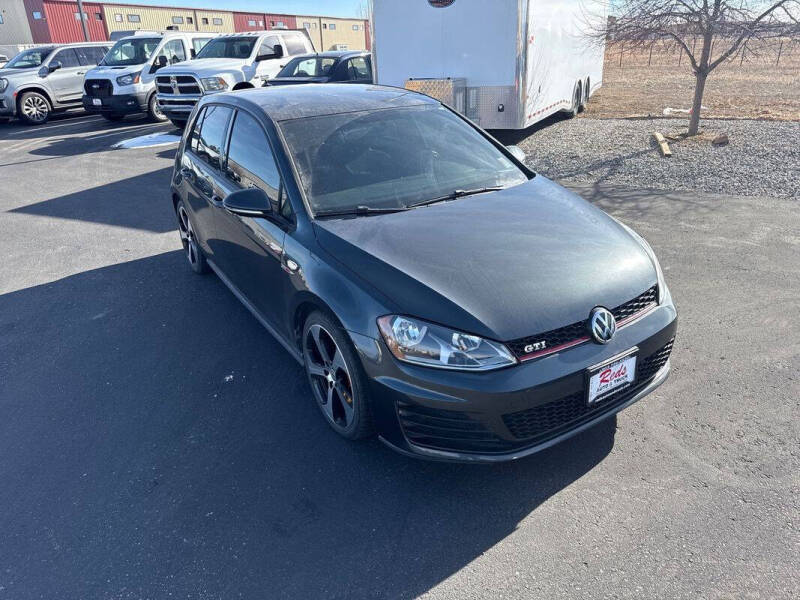 2017 Volkswagen Golf GTI S