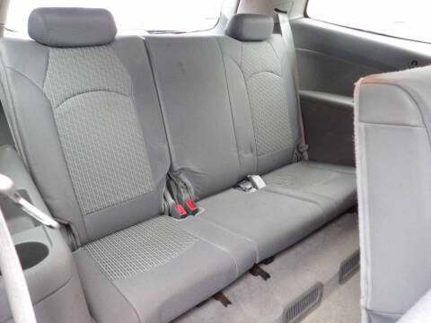 2011 Chevrolet Traverse LT