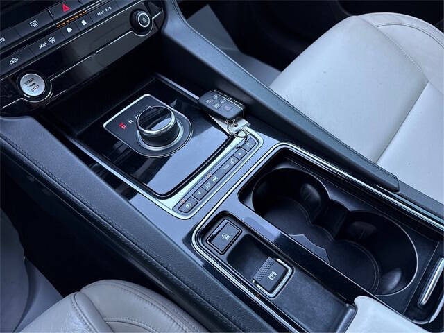 2017 Jaguar F-PACE S First Edition