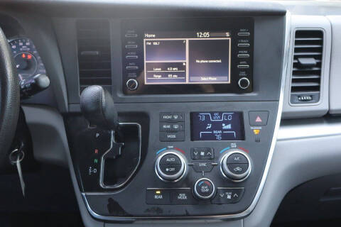 2018 Toyota Sienna L 7-Passenger