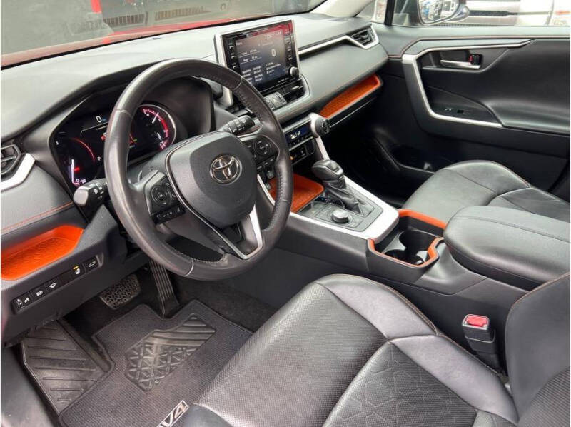 2019 Toyota RAV4 Adventure