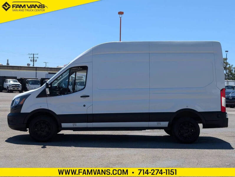2022 Ford E-Transit 350