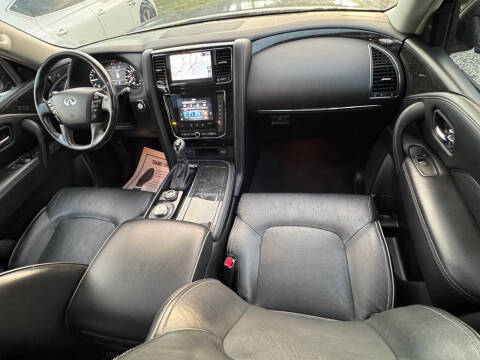 2021 Infiniti QX80 Luxe