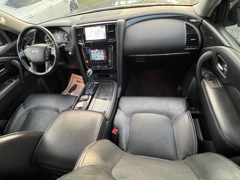 2021 Infiniti QX80 Luxe