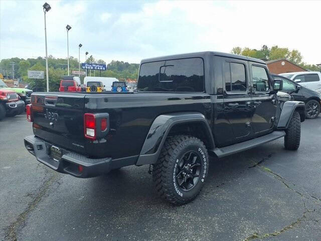 2025 Jeep Gladiator High Tide
