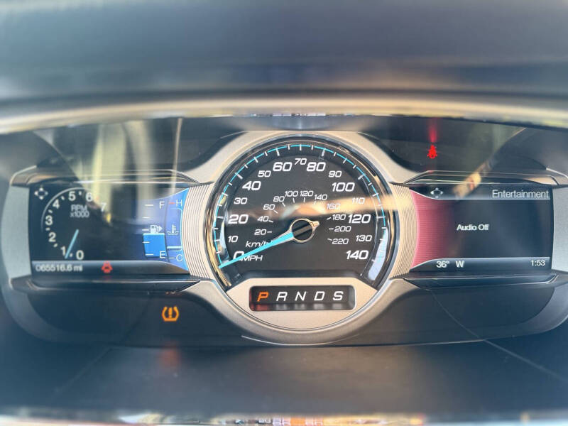 2016 Ford Taurus SHO