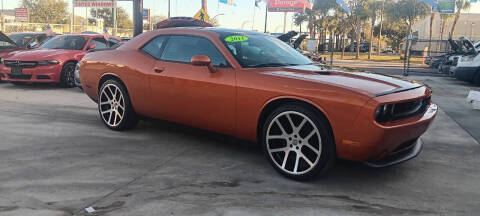 2011 Dodge Challenger SE
