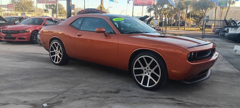 2011 Dodge Challenger SE