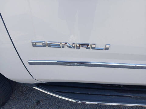 2017 GMC Yukon XL Denali