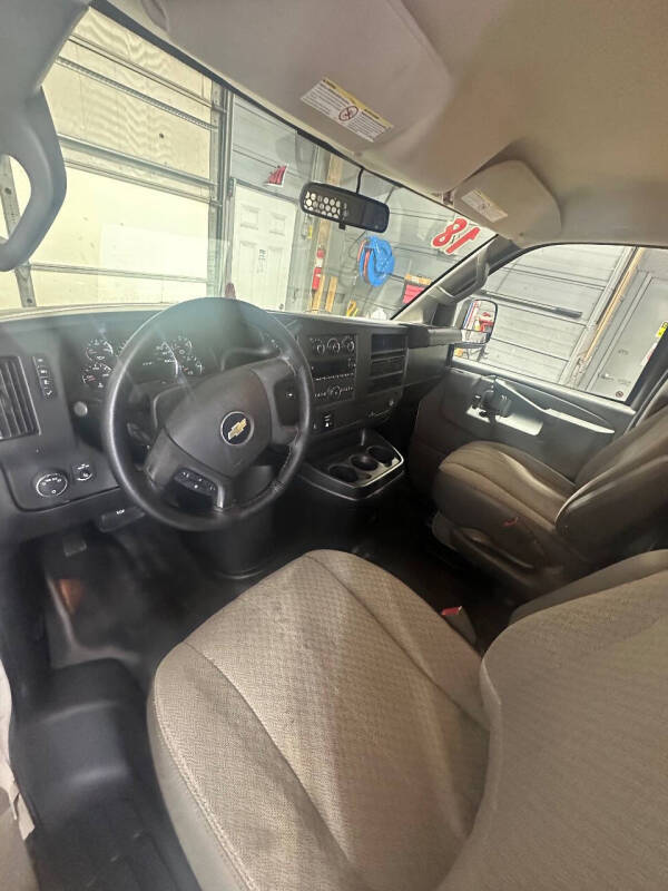 2018 Chevrolet Express 2500
