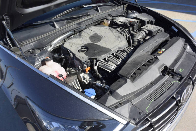 2022 Hyundai Sonata SE