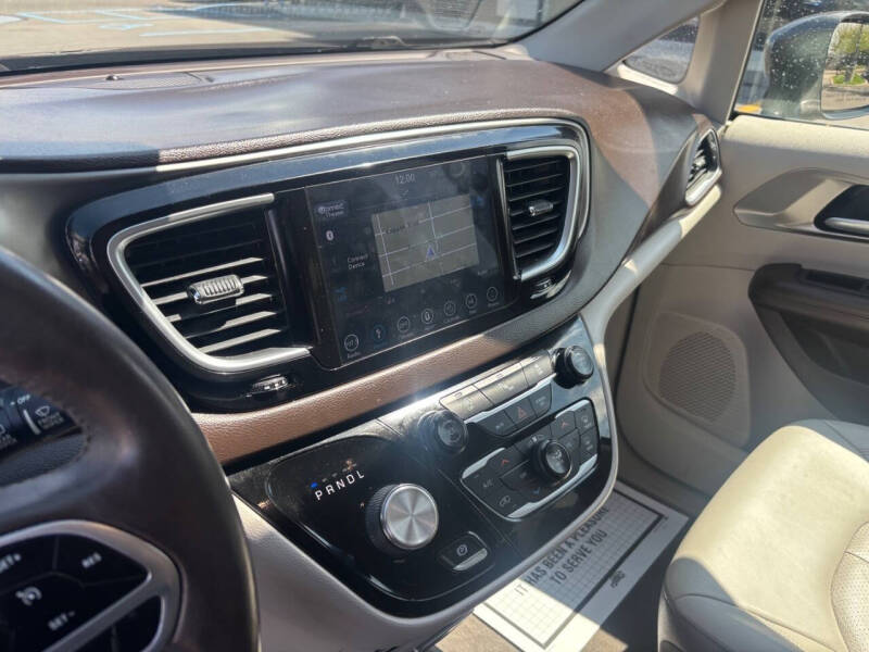 2018 Chrysler Pacifica Touring L Plus