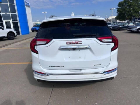 2024 GMC Terrain Denali