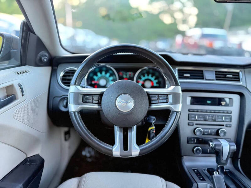 2010 Ford Mustang