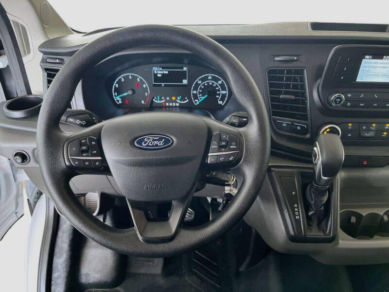 2025 Ford Transit