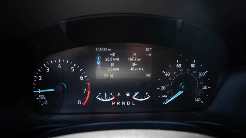 2020 Ford Escape SE