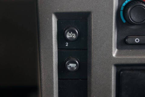 2004 HUMMER H2