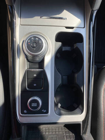 2022 Ford Explorer ST-Line