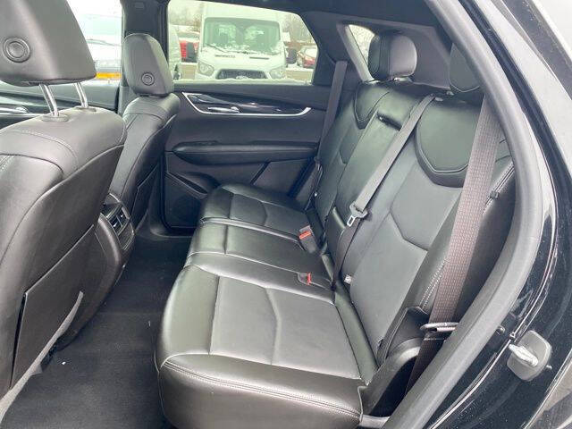 2022 Cadillac XT5 Premium Luxury