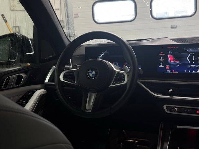 2025 BMW X5 xDrive40i