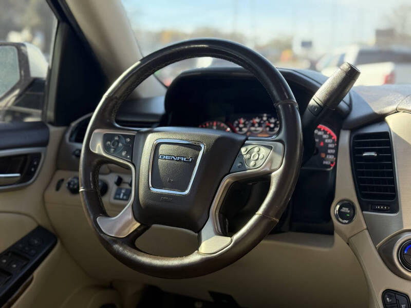 2016 GMC Yukon XL Denali