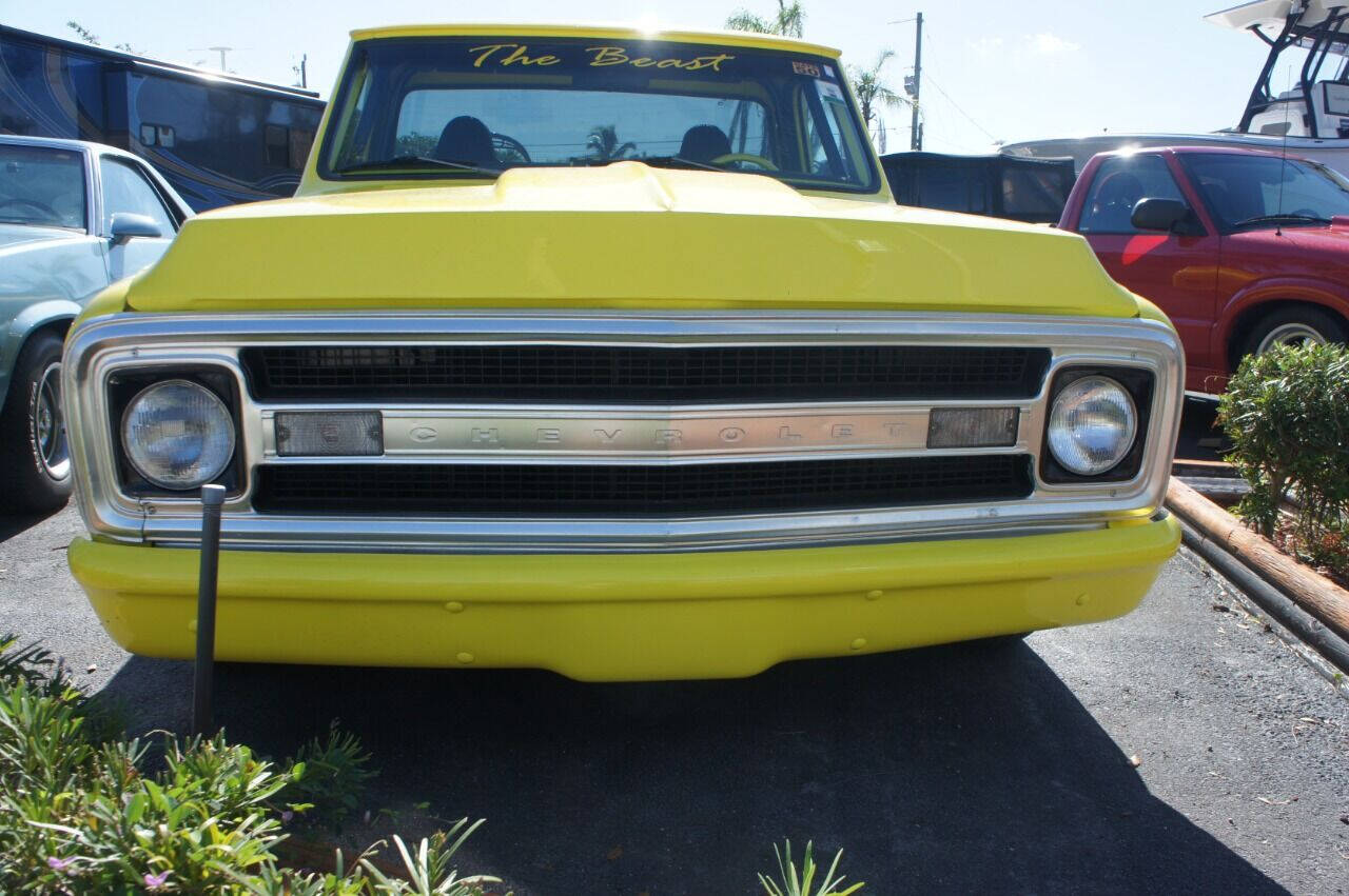 1970 Chevrolet C/K 10 Series 2