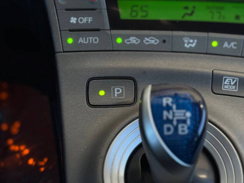 2014 Toyota Prius Four