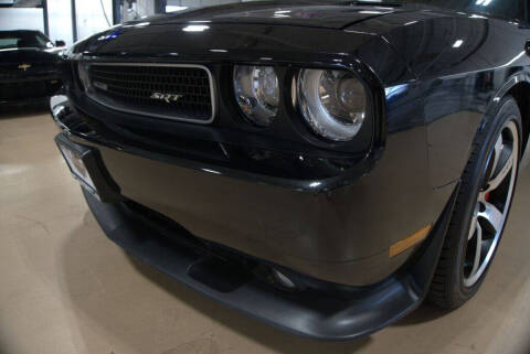 2014 Dodge Challenger SRT8