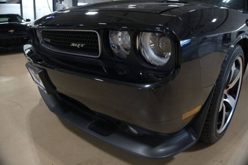 2014 Dodge Challenger SRT8