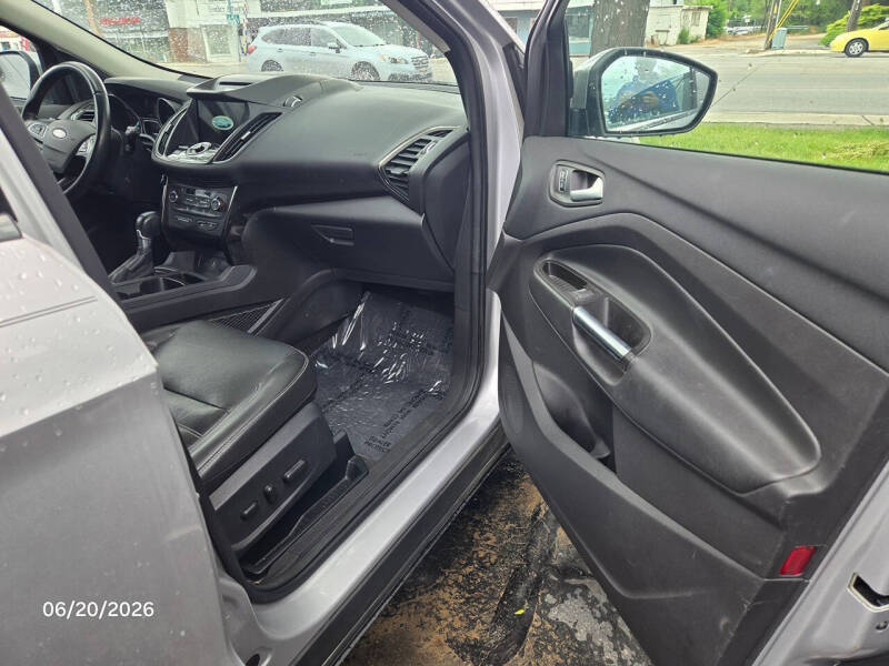2017 Ford Escape Titanium