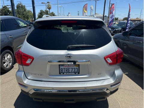 2019 Nissan Pathfinder