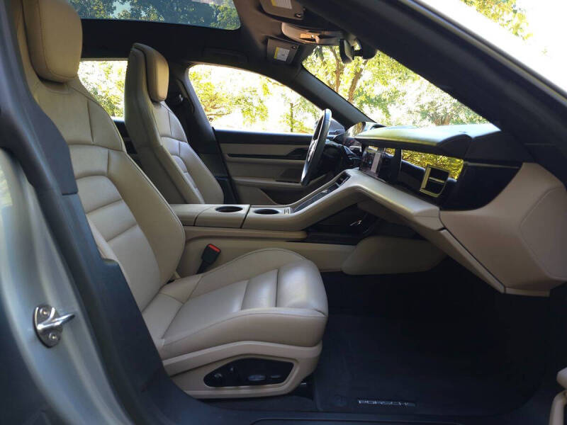 2023 Porsche Taycan 4 Cross Turismo