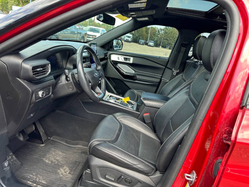 2021 Ford Explorer ST