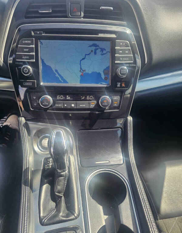 2018 Nissan Maxima 3.5 SR