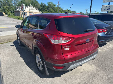 2016 Ford Escape SE