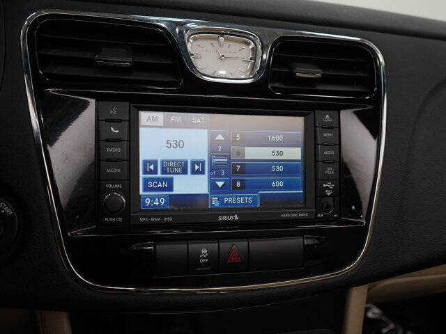 2011 Chrysler 200 Touring