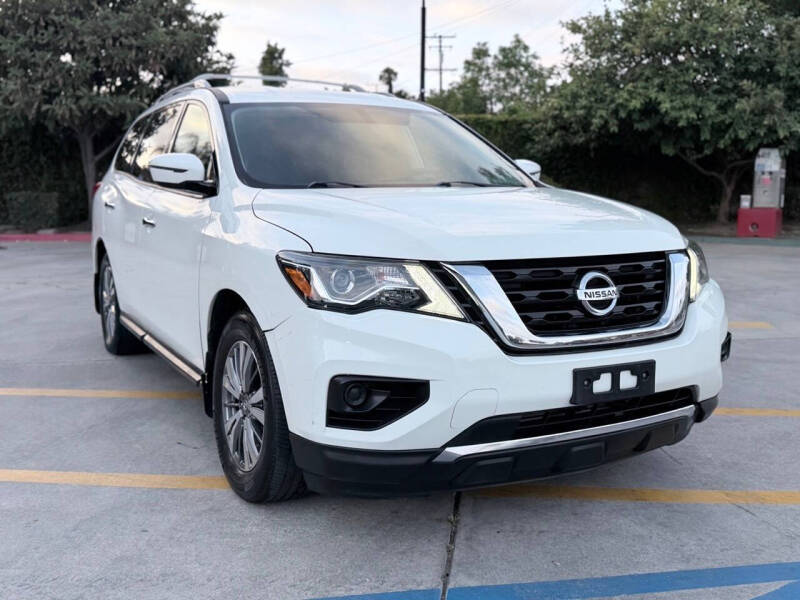 2019 Nissan Pathfinder S