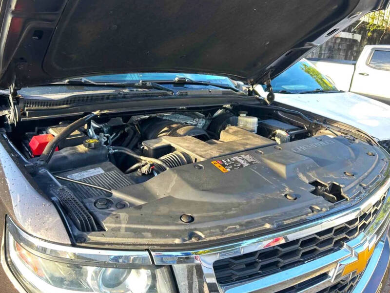 2017 Chevrolet Suburban LT