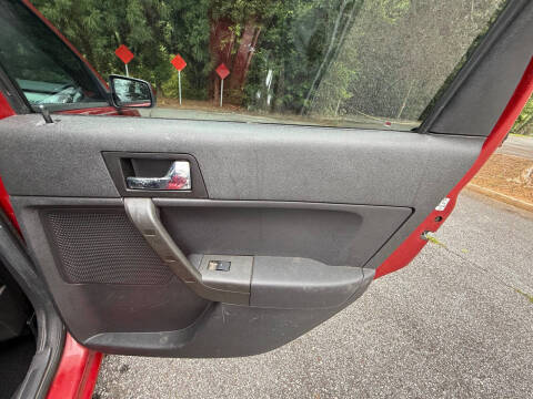 2009 Ford Focus SES