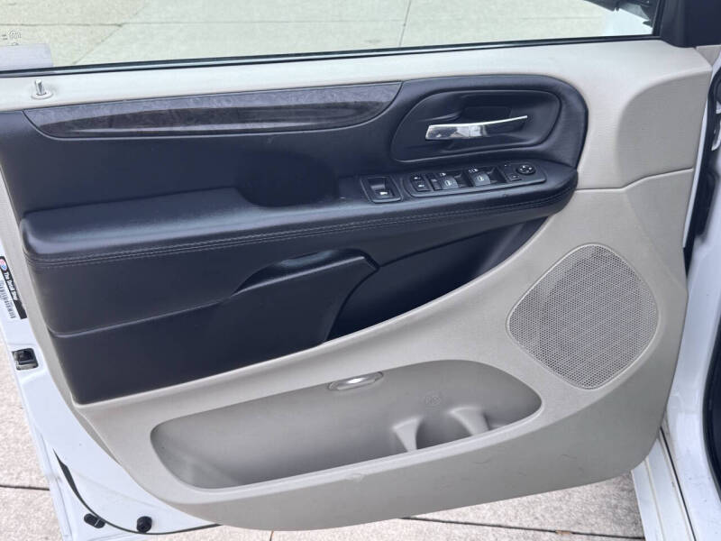 2020 Dodge Grand Caravan SE Plus