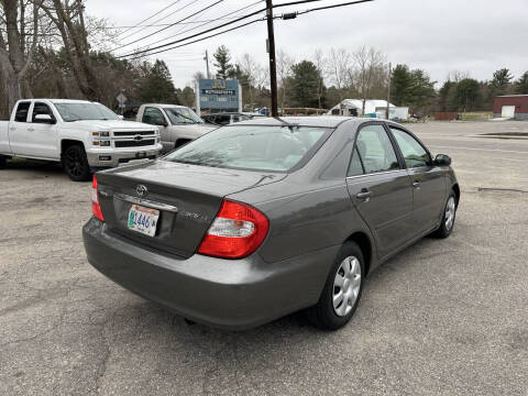 2004 Toyota Camry LE