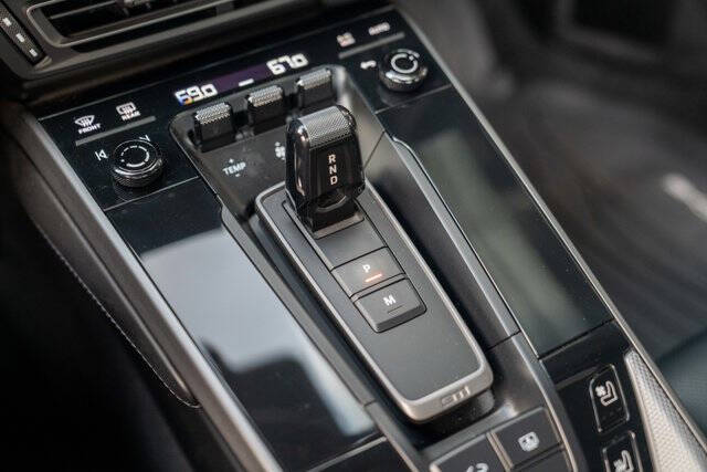 2021 Porsche 911 24