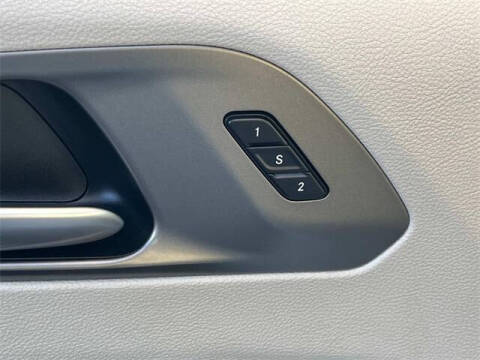 2021 Chrysler Pacifica Hybrid Touring L