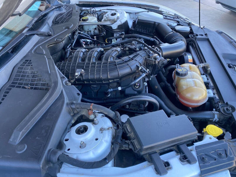 2016 Ford Mustang V6
