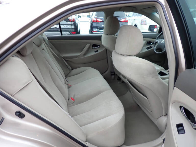 2009 Toyota Camry LE