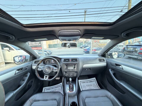 2013 Volkswagen Jetta GLI Autobahn PZEV