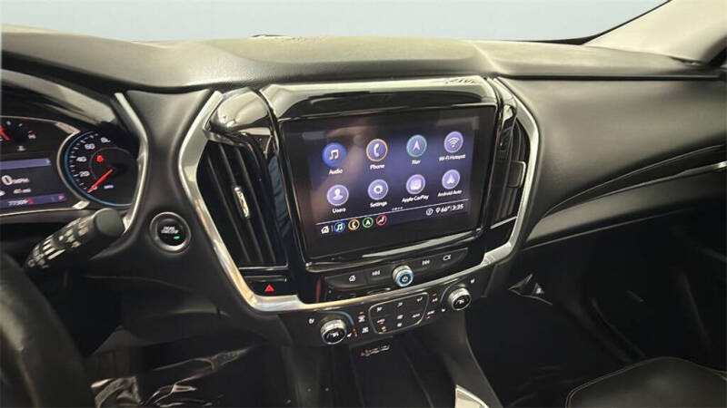 2021 Chevrolet Traverse Premier