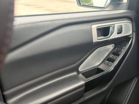 2021 Ford Explorer Platinum